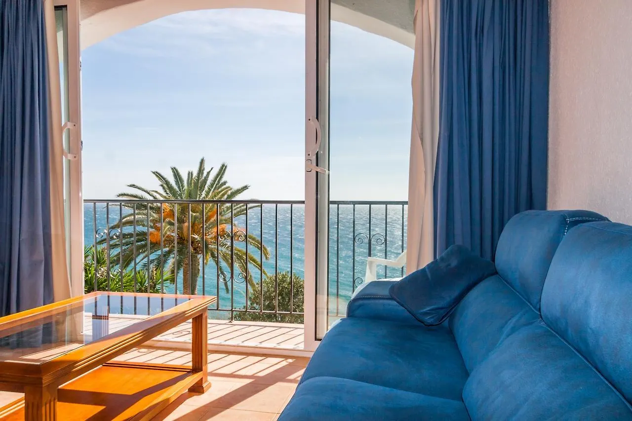 Tuhillo Parador Nerja Apartment